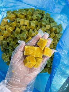 Top Deal Fruit de la passion congelé du Vietnam, purée de fruit de la passion congelée de haute qualité, fruit de la passion congelé Offres Spéciales sans graine - Product Image 3