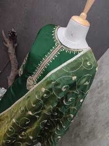 Vestido de novia tradicional de seda india de Bollywood étnico Salwar Kameez para mujer para festivales Pooja trabajo hecho a mano espejo trabajo - Product Image 4