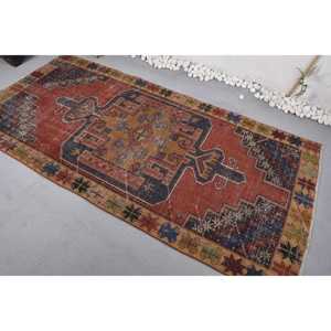 Tapis turc vintage 3,8x7,8 pi (115x238 cm), tapis persan rouge - Product Image 4