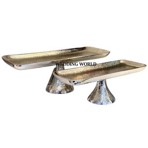 Plateau à chocolat martelé en métal avec couvercle en acrylique Plateau à chocolat fait main de haute qualité Forme ronde Designer Nouveau plateau à chocolat - Product Image 5