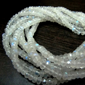 Cuentas facetadas Rondelle de piedra lunar arcoíris blanco natural 4 a 6mm Strand 8 pulgadas de largo - Product Image 1