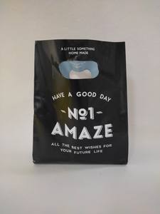 Bolsas troqueladas de plástico LDPE blancas a medida con diseños impresos para minoristas de moda - Product Image 5