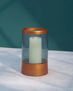 Bougeoir en métal en laiton rustique pour décor de ferme Ensemble de 2 formes et tailles personnalisées Utilisation dans le porte-bougie de pièce maîtresse de table - Product Image 3