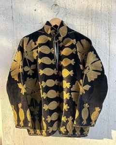 Haut nouveau motif velours Suzani brodé veste Boho Hippie indien unisexe veste manteau Suzani veste pour femmes suzani veste - Product Image 3