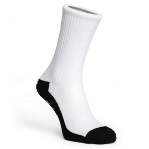 Chaussettes d'athlétisme en coton décontractées pour hommes de haute qualité personnalisées Black-Crew avec Logo Design Dernières chaussettes d'athlétisme de style tricoté - Product Image 5