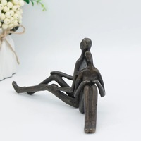 Sculpture décorative en aluminium moderne géométrique pour homme et femme, couleur noire, objet de table suspendu, nouveau design, haute qualité