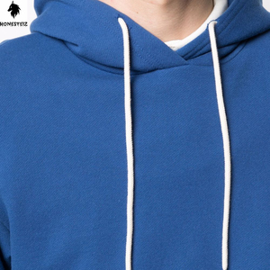 เสื้อมีฮู้ดแบบสวมหัวของผู้ชายผ้าเทอร์รี่ผ้าฝ้าย100% น้ำหนักเบาลายนูนทึบออกแบบได้ตามต้องการสำหรับฤดูหนาว - Product Image 4