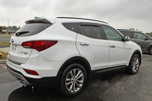 SUV Sport 2.0L Turbo d'occasion de 2018 disponible à la vente - Product Image 4