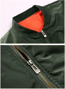 Chaqueta universitaria de satén personalizada de alta calidad, chaqueta con letras de béisbol de primera calidad, chaqueta con letras y botones de satén de concha de seda blanca - Product Image 6