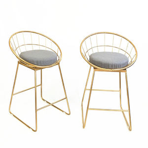 Mobilier <span class=keywords><strong>de</strong></span> salle à manger <span class=keywords><strong>Tabouret</strong></span> <span class=keywords><strong>de</strong></span> <span class=keywords><strong>bar</strong></span> plaqué or Siège rond en velours <span class=keywords><strong>Tabouret</strong></span> <span class=keywords><strong>de</strong></span> <span class=keywords><strong>bar</strong></span> commercial <span class=keywords><strong>de</strong></span> luxe en fil d'or à dossier bas - Product Image 1