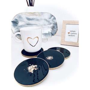 Ensemble de 4 sous-verres en résine blanche design antique de qualité supérieure avec des matériaux et une qualité extra premium à très bon prix - Product Image 3