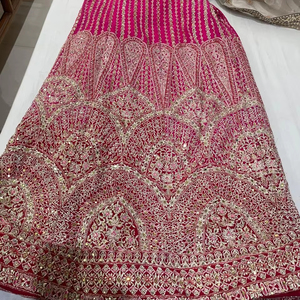 Élégant Fantaisie Brodé À La Main Vintage Ethnique Soie Lehenga Choli Robe Zarkan Pierres Miroir Travail pour Indien Pakistanais Mariage - Product Image 1