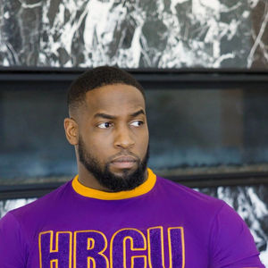 Hbcu เสื้อยืดปักลายกำมะหยี่สีทองสีม่วงเสื้อยืดโอเมก้าเสื้อผ้าสำหรับชีวิตชาวกรีกออกแบบได้ตามต้องการสำหรับผู้ชาย - Product Image 2