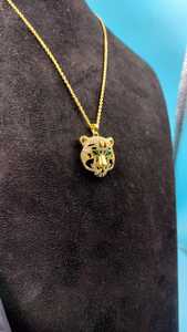 Colgante de Cabeza de Tigre para Amantes de los Animales en Plata 925 con Diamante Moissanita Chapado en Oro, Colgantes y Dijes de Joyería Fina - Product Image 3