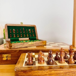 Juego de Ajedrez con Tablero de Madera 100% Hecho a Mano y Juego de Ajedrez de Tamaño Personalizado - Product Image 3