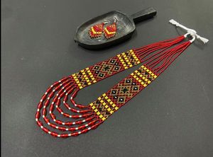 Collares de cuentas de semillas hechos a medida hechos de cuentas de semillas de vidrio con pendientes a juego ideales para reventa por diseñadores de joyas - Product Image 3