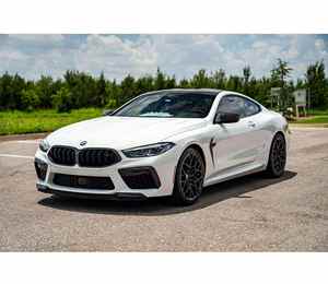 Voiture d'occasion haut de gamme BMW M8 Competition Coupé 2024 prête à être expédiée - Product Image 1