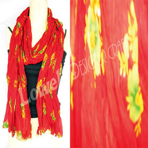 Bufanda de gasa de algodón 100% cómoda y elegante para mujer Diseño arrugado liso de color sólido para la temporada de primavera - Product Image 3