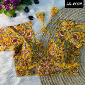 Blusa tradicional india lista para usar con talla grande disponible Blusa de seda de trabajo de secuencia de bordado Zari pesado para Sari - Product Image 5