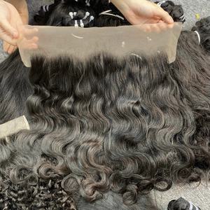 Frontal 13X4 HD para pelucas Cabello chino Pelucas naturales de ondas profundas sueltas para mujeres negras - Product Image 1