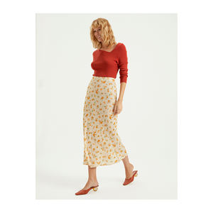 Falda de Viscosa con Estampado Floral para Mujer, Sin Bolsillos, Sin Forro, Sin Cinturón, Origen TR, Muy Colorida - Product Image 4