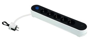 Multipresa con cavo e interruttore, 5 prese USB e USB-C, bianco (Simon BM716501) - Product Image 2