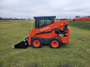 2025 Kubota SSV65รถตักขนาดเล็ก65แรงม้ารถยกแนวตั้งขนาดกะทัดรัดสำหรับการก่อสร้างและเกษตรกรรม - Product Image 2