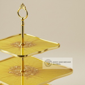 Exhibidor de Pastelería de Resina de Lujo Hecho a Mano de 3 Niveles con Diseño Personalizado y Gráficos Troquelados para Fiestas de Pascua - Ecológico y de Alta Calidad - Product Image 3