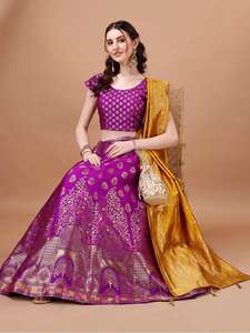 Designer exquis Lehenga Choli en brocart et soie Banarasi Parfait pour les mariages Occasions festives et les célébrations traditionnelles - Product Image 3