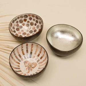 Bols en coquille de noix de coco laquée grand choix fait à la main bol en coco incrusté de coquille nacrée - Product Image 3