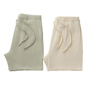 Shorts d'été décontractés teints en coton éponge Street Wear pour hommes, shorts unis solides à logo personnalisé avec cordon de serrage - Product Image 3