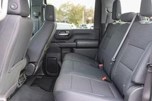 รถกระบะเชฟโรเลต ซิลเวอร์ราโด 2500HD ปี 2024 สภาพดี ใช้งานน้อย 4 ประตู แบบ Crew Cab ขับเคลื่อน 4 ล้อ ตู้ทึบ 6.6 ลิตร V8 ยูโร 3 5 ที่นั่ง พวงมาลัยซ้าย - Product Image 6