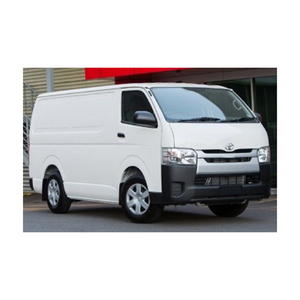 HIACE Van พร้อมประตูบานเลื่อนคู่และเข้าถึงได้ง่าย - Product Image 1