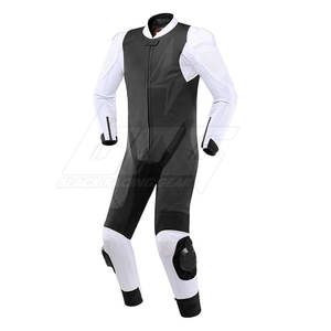 Traje de cuero de moto profesional de diseño personalizado con función transpirable Temporada de invierno Logotipo adecuado incluido - Product Image 4