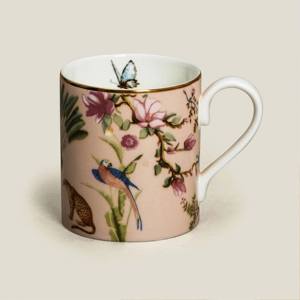 Ensemble de 2 tasses à café roses, ensemble de service à salade en bois et en résine et ustensile fait main - Product Image 1