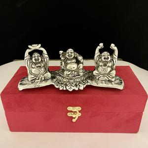 Ensemble de 3 Bouddhas rieurs avec emballage de boîte exclusive pour offrir en cadeau, argent et or - Product Image 3