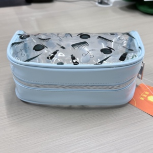 Sac cosmétique portable en PVC léger et résistant à l'eau avec fermeture à glissière - Product Image 6