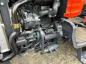 Tracteur compact JDM New Avenger 26, moteur monocylindre 4 temps, démarrage électrique, 50 CV, direction assistée, prise de force 2 vitesses, manuel - Product Image 6