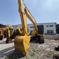 Offre Spéciale : Excavatrice sur Chenilles Komatsu PC160 d'Occasion à Faible Heures de Fonctionnement, Poids en Service de 16 Tonnes, Pompes Hydrauliques Originales, Engrenages de Godet Impeccables