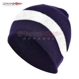 Bonnet d'automne et d'hiver pour femmes Design en tricot chaud pour Street Style et voyage Bonnet en laine douce - Product Image 2