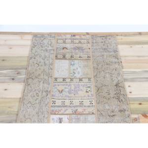 พรมวิ่งสไตล์ตุรกี ขนาด 2.3x5.9 ฟุต (70x180 ซม.) ลายปะติดสีเบจลายดอกไม้สไตล์วินเทจ - Product Image 4