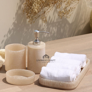 Exportateur indien de salle de bain en résine avec distributeur de savon, porte-brosse à dents, accessoires, approvisionnement mondial disponible - Product Image 1