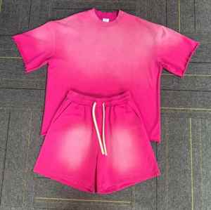 Ensemble t-shirt et short vintage pour hommes, sérigraphie style hip hop, tissu éponge 100% coton, délavé à l'acide - Product Image 1