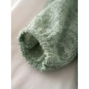Pull en laine mérinos à épaules dénudées pour femme, pour l'automne et l'hiver - Product Image 6