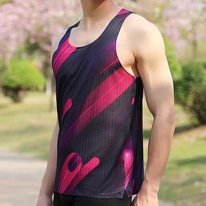 Camiseta Deportiva Ligera Personalizada al por Mayor para Hombre, Sublimada, de Secado Rápido, sin Costuras, para Maratón, Tejido Transpirable - Product Image 2