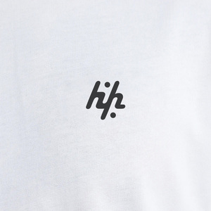 T-shirt unisexe en vrac fabriqué à partir de coton 200 GSM de qualité supérieure à col rond et à manches courtes et de haute qualité garantie vente en gros - Product Image 4