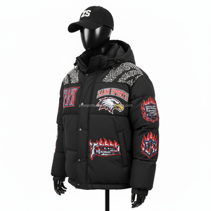 Chaqueta acolchada elegante para mujer, tela de poliéster gruesa acolchada negra con logotipo personalizado, parche bordado, chaqueta de transferencia de calor para mujer - Product Image 4