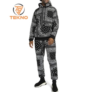 Chándal de sublimación para hombre de alta calidad con tela ligera de diseño de color único y excelente comodidad para fitness o viajes - Product Image 1