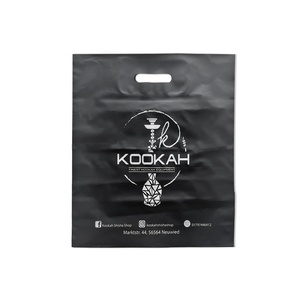 Bolsas de Compras de Plástico Negro MDPE Reforzadas, Troqueladas y Personalizadas al por Mayor para Boutiques Minoristas - Product Image 1