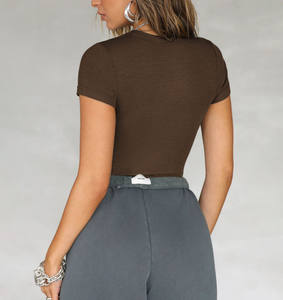 Camiseta de manga corta de moda para mujer, nueva almohadilla asimétrica para el hombro, sin tirantes decoración, diseño plisado, dulce verano - Product Image 6